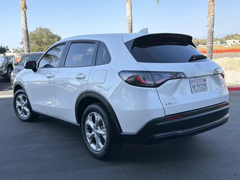 Used 2025 Honda HR-V LX image 4