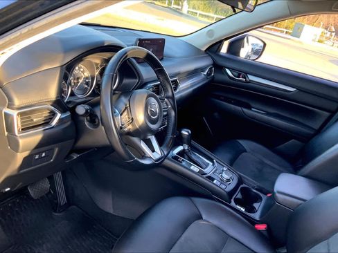 Used 2020 MAZDA CX-5 Touring image 17