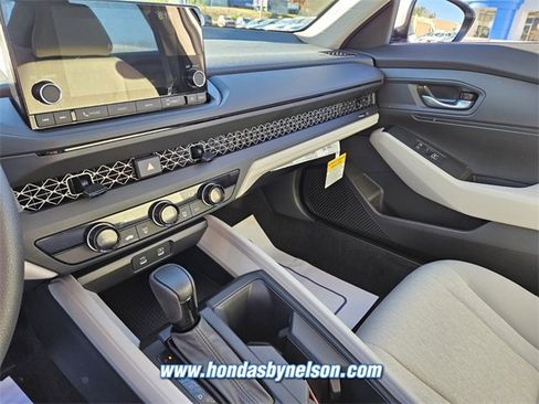 New 2025 Honda Accord LX image 10