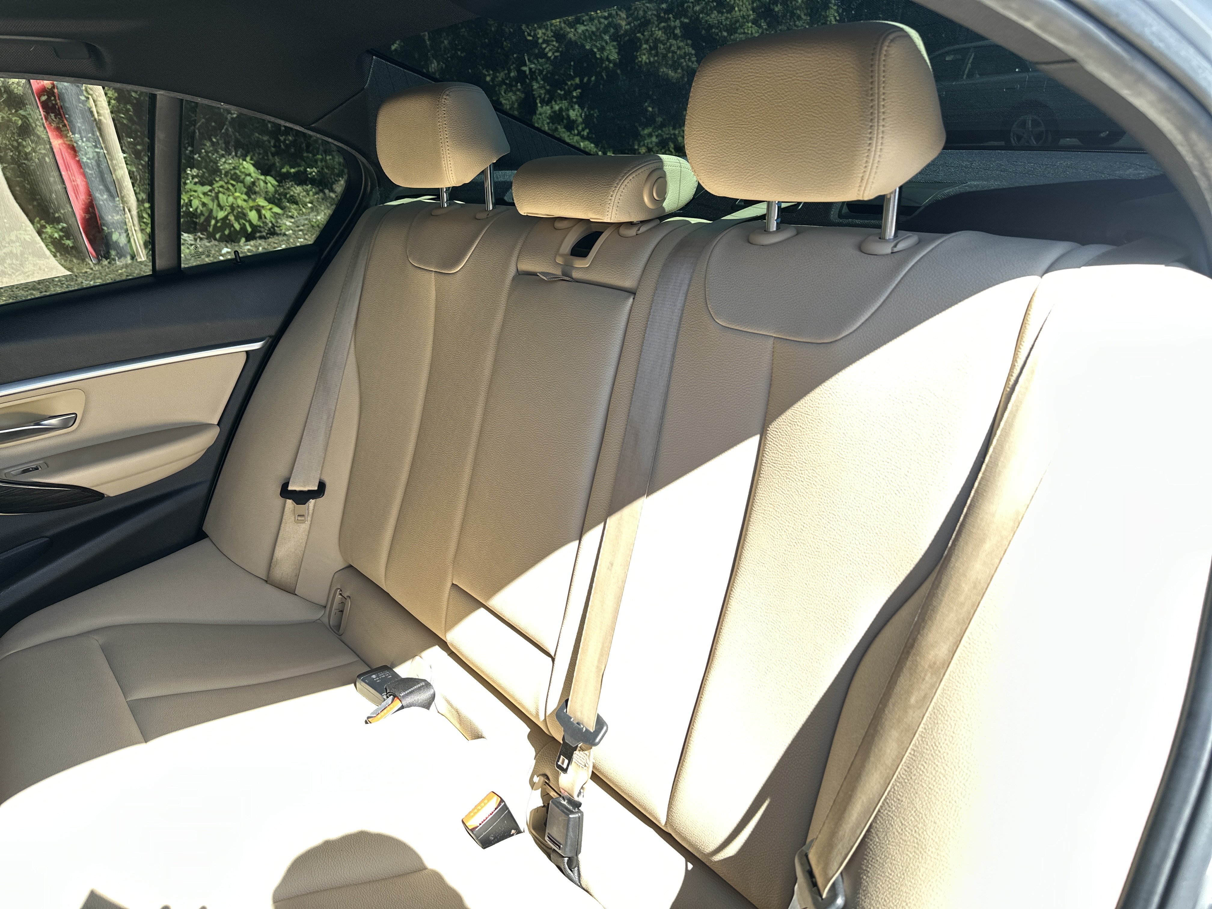 Used 2018 BMW 330i xDrive Sedan w/ Convenience Package AWD/4WD image 24