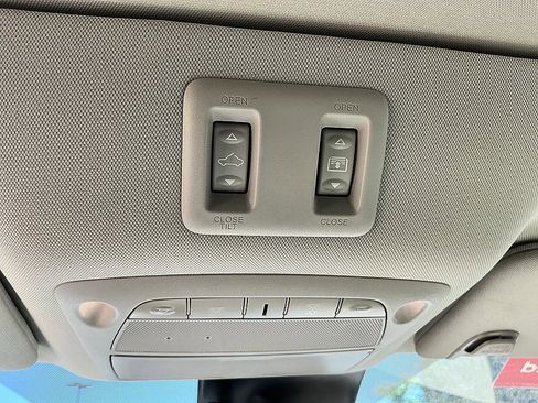 Certified 2024 Nissan Murano SL FWD image 22