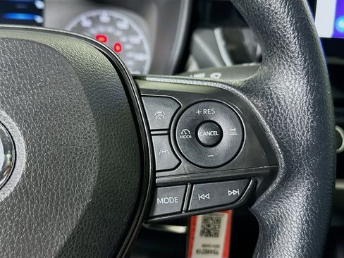 Used 2024 Toyota Corolla LE image 17