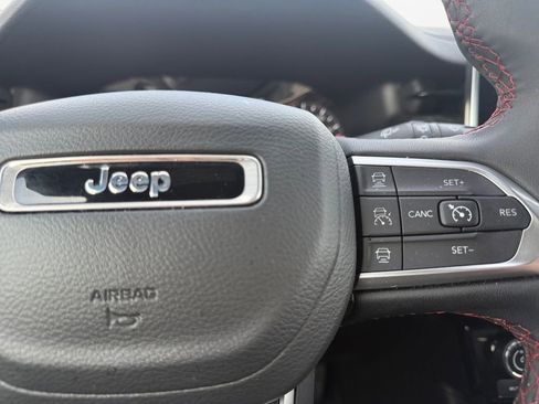 Certified 2025 Jeep Compass Trailhawk image 26