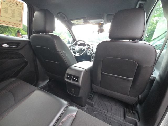 Certified 2022 Chevrolet Equinox RS w/ LPO, Floor Liner Package FWD image 17