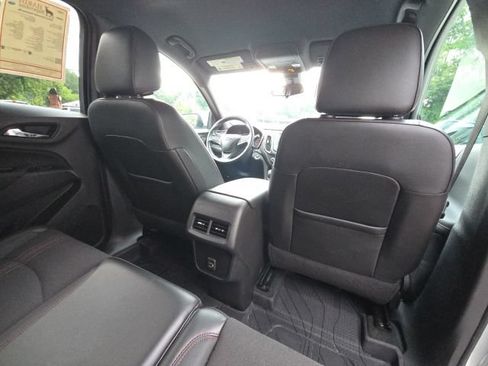 Certified 2022 Chevrolet Equinox RS w/ LPO, Floor Liner Package FWD image 17
