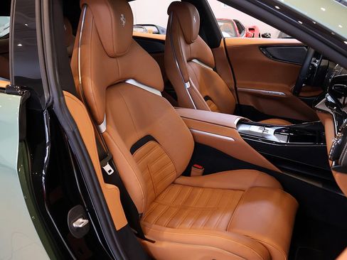 Certified 2024 Ferrari Purosangue AWD/4WD image 22