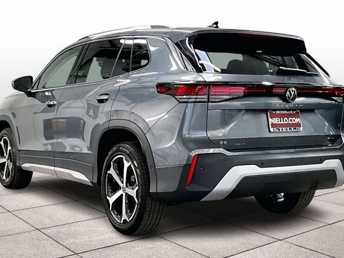 New 2026 Volkswagen Tiguan SE image 3