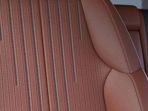 Used 2026 Cadillac Optiq Luxury 2 image 21