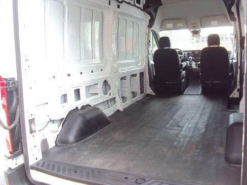 Used 2023 Ford Transit 250 148 High Roof RWD image 21