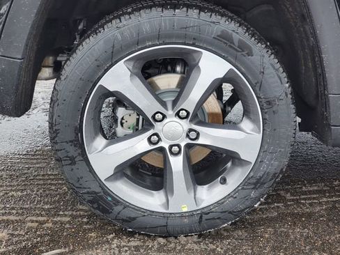 New 2026 Jeep Grand Cherokee Limited image 6