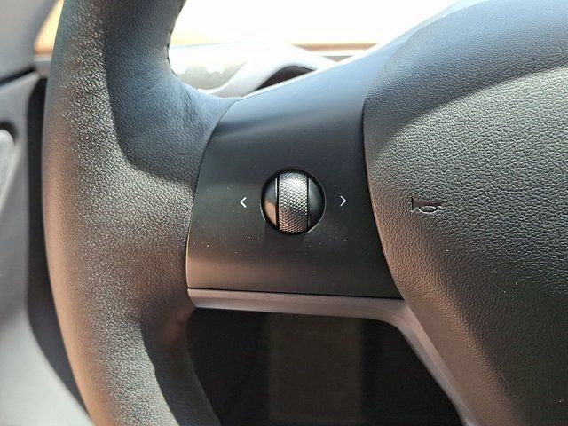 Used 2019 Tesla Model 3 Standard Range Plus RWD image 26