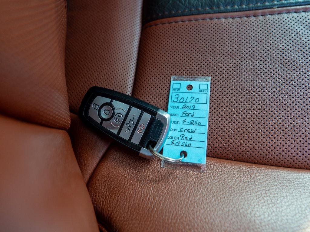 Used 2019 Ford F250 King Ranch w/ King Ranch Ultimate Package AWD/4WD image 43
