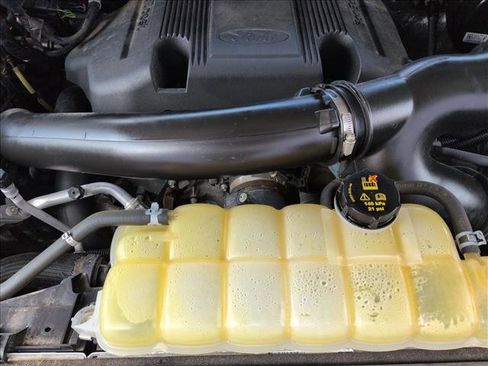 Used 2020 Ford Expedition XLT w/ Equipment Group 201A image 23