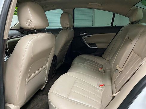 Used 2016 Buick Regal Premium w/ Driver Confidence Package #2 image 11