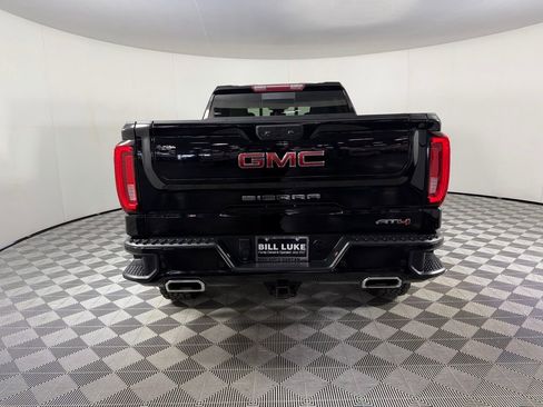 Used 2023 GMC Sierra 1500 AT4 w/ AT4 Preferred Package image 7
