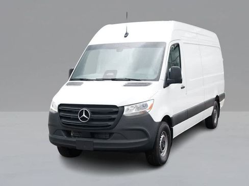 New 2025 Mercedes-Benz Sprinter 2500 image 1