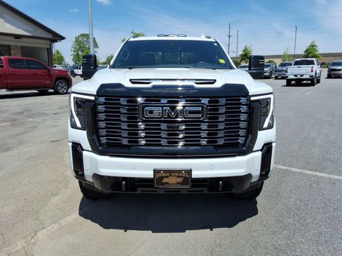 Used 2025 GMC Sierra 2500 Denali Ultimate AWD/4WD image 2