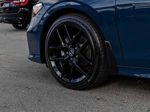 Used 2025 Honda Civic Sport image 7