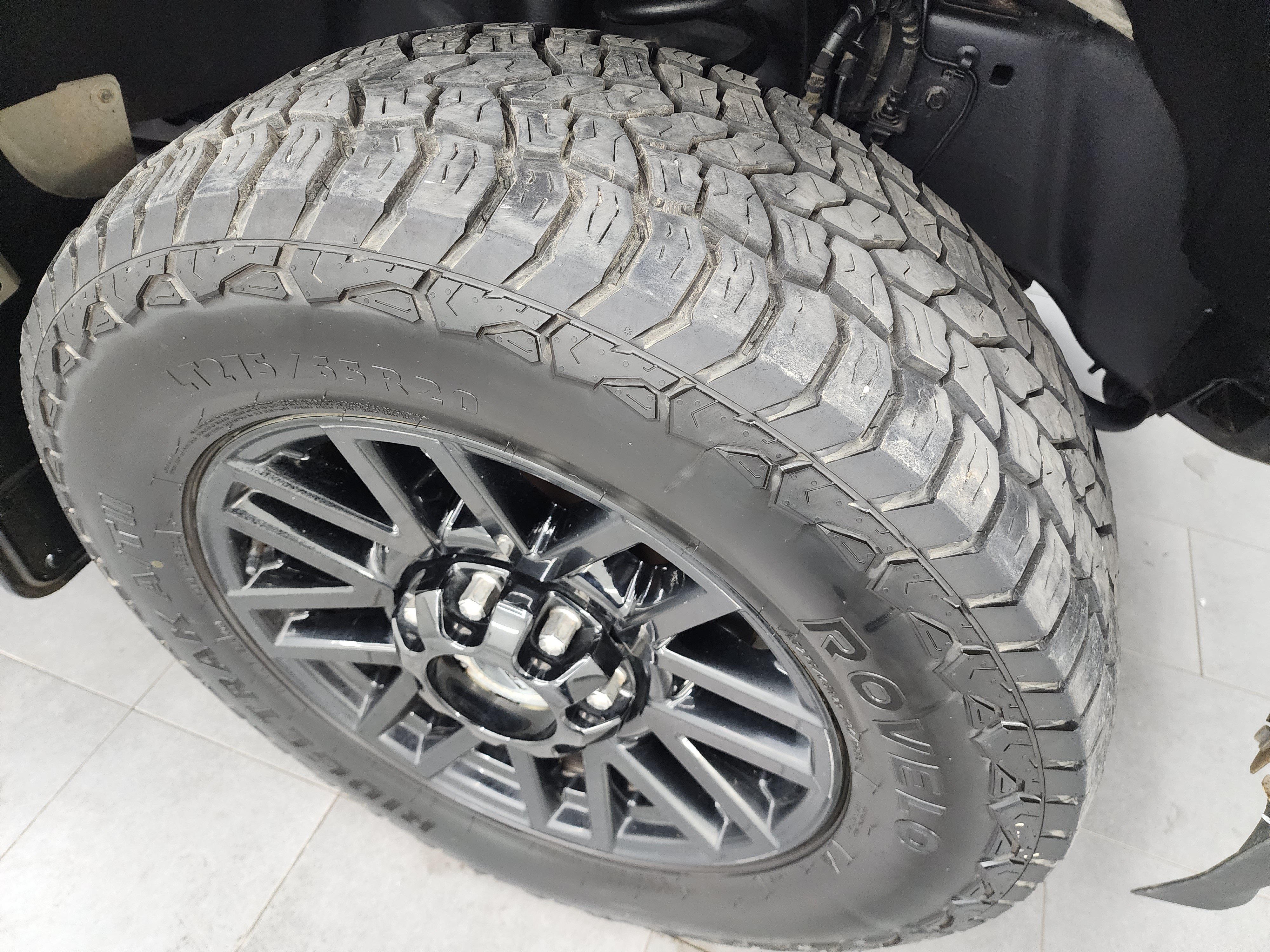 Used 2022 Ford F350 Lariat w/ Black Appearance Package AWD/4WD image 3