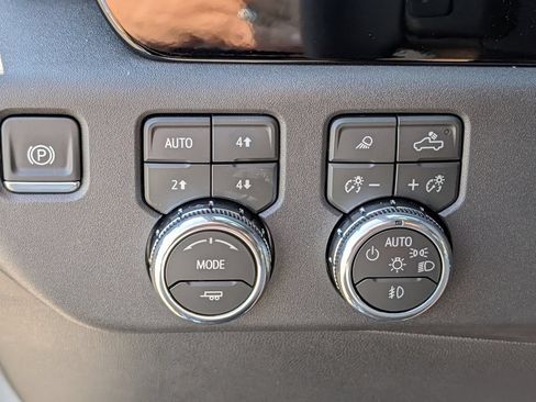 New 2026 GMC Sierra 1500 Elevation w/ Elevation Premium Package AWD/4WD image 22