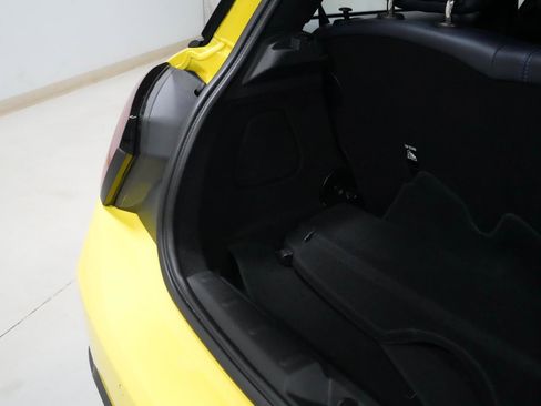 Certified 2025 MINI Cooper S image 25