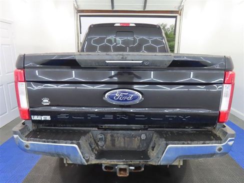Used 2017 Ford F350 Lariat w/ Chrome Package AWD/4WD image 14