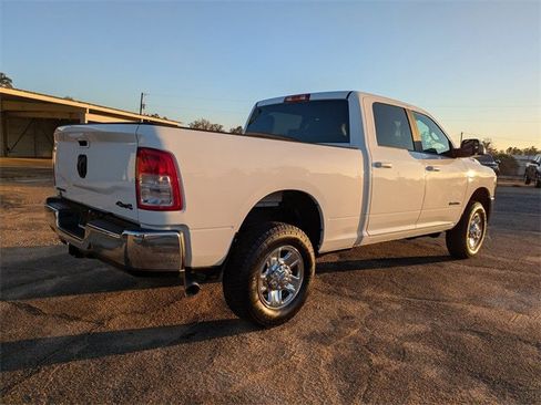 Used 2021 RAM 3500 Big Horn image 4