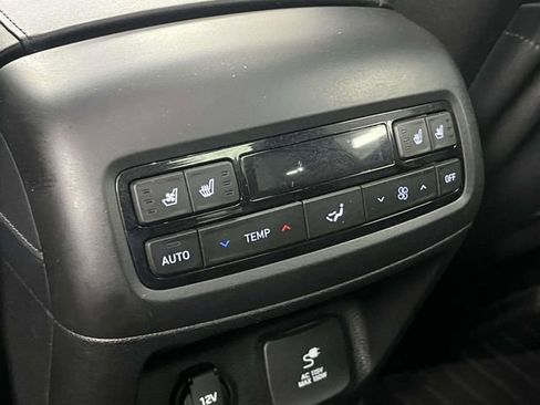 Used 2020 Hyundai Palisade Limited FWD image 23