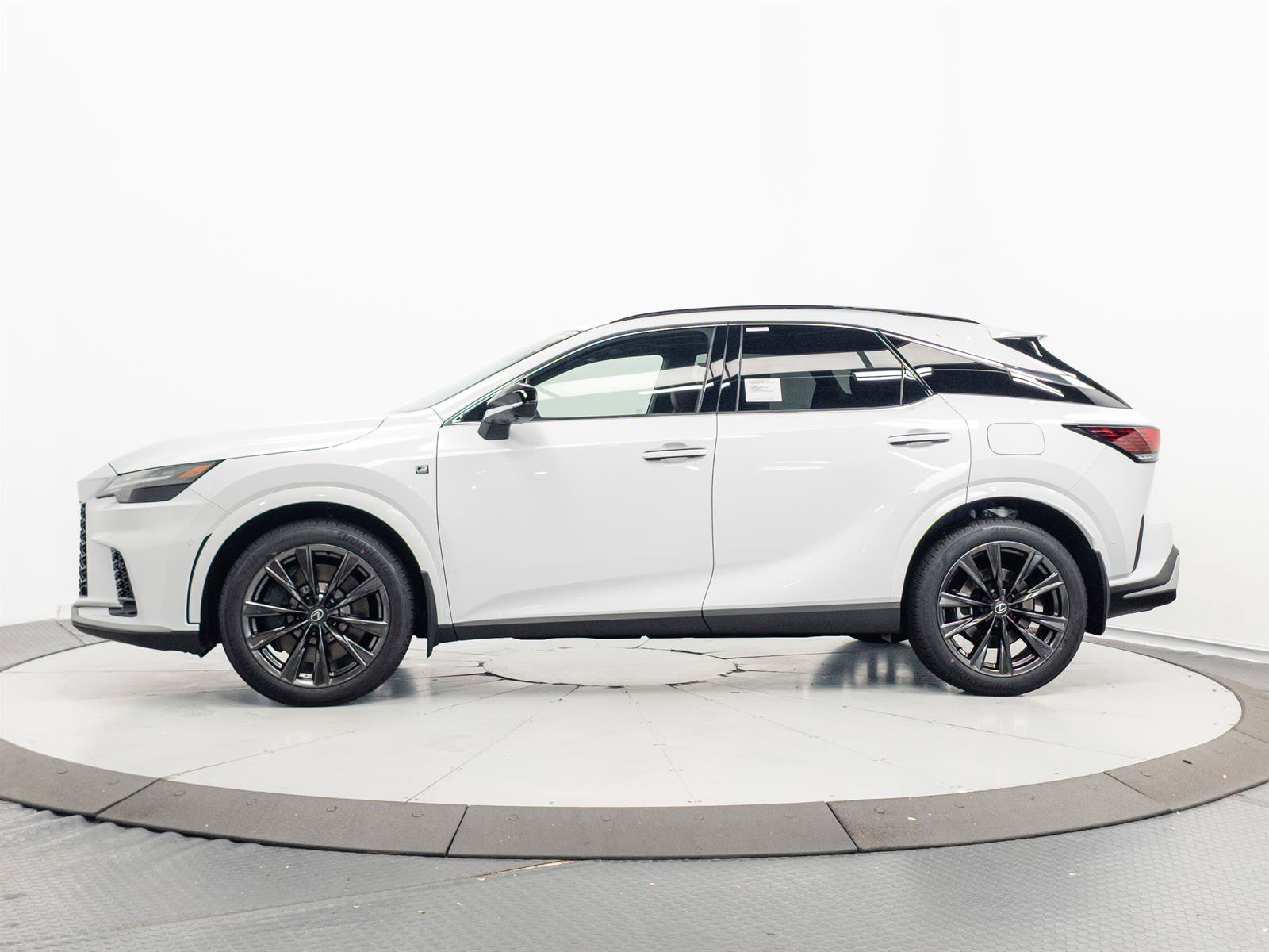 New 2026 Lexus RX 350 F Sport AWD/4WD image 8