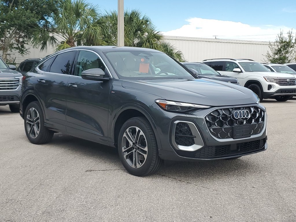 New 2026 Audi Q5 Premium AWD/4WD image 2