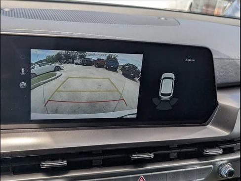 Used 2025 Kia Telluride S FWD image 13