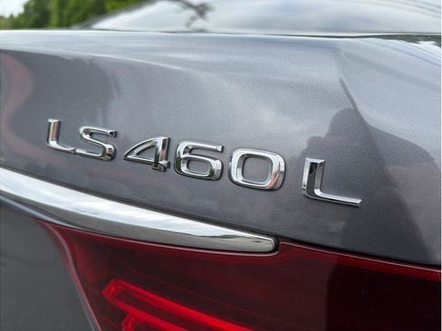 Used 2015 Lexus LS 460 L w/ Ultra Luxury Package RWD image 7