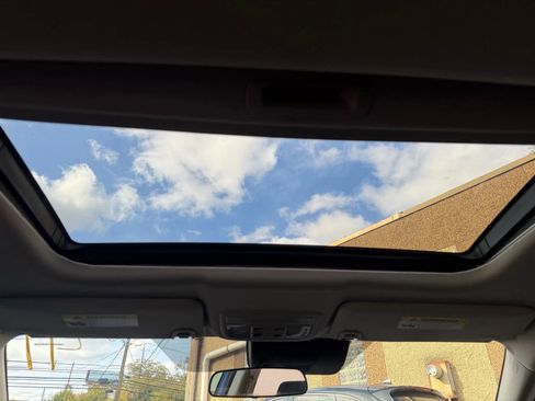 Used 2019 Honda Civic EX image 30