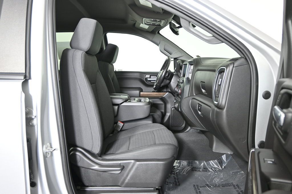 Used 2020 Chevrolet Silverado 1500 RST AWD/4WD image 14