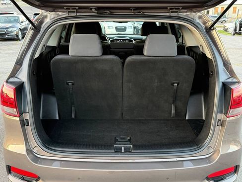 Used 2019 Kia Sorento AWD w/ LX Convenience Package image 50