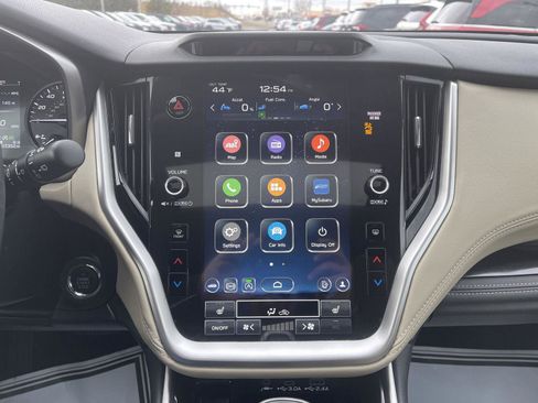 Used 2023 Subaru Outback Limited image 9