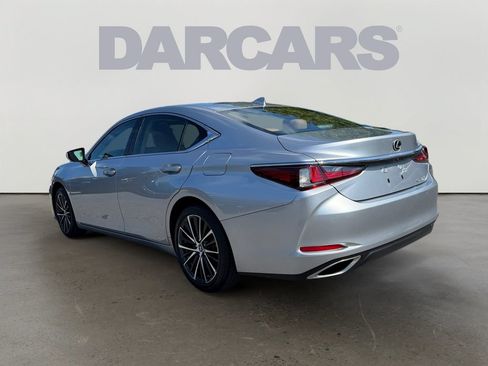 Certified 2024 Lexus ES 350 w/ Premium Package FWD image 4