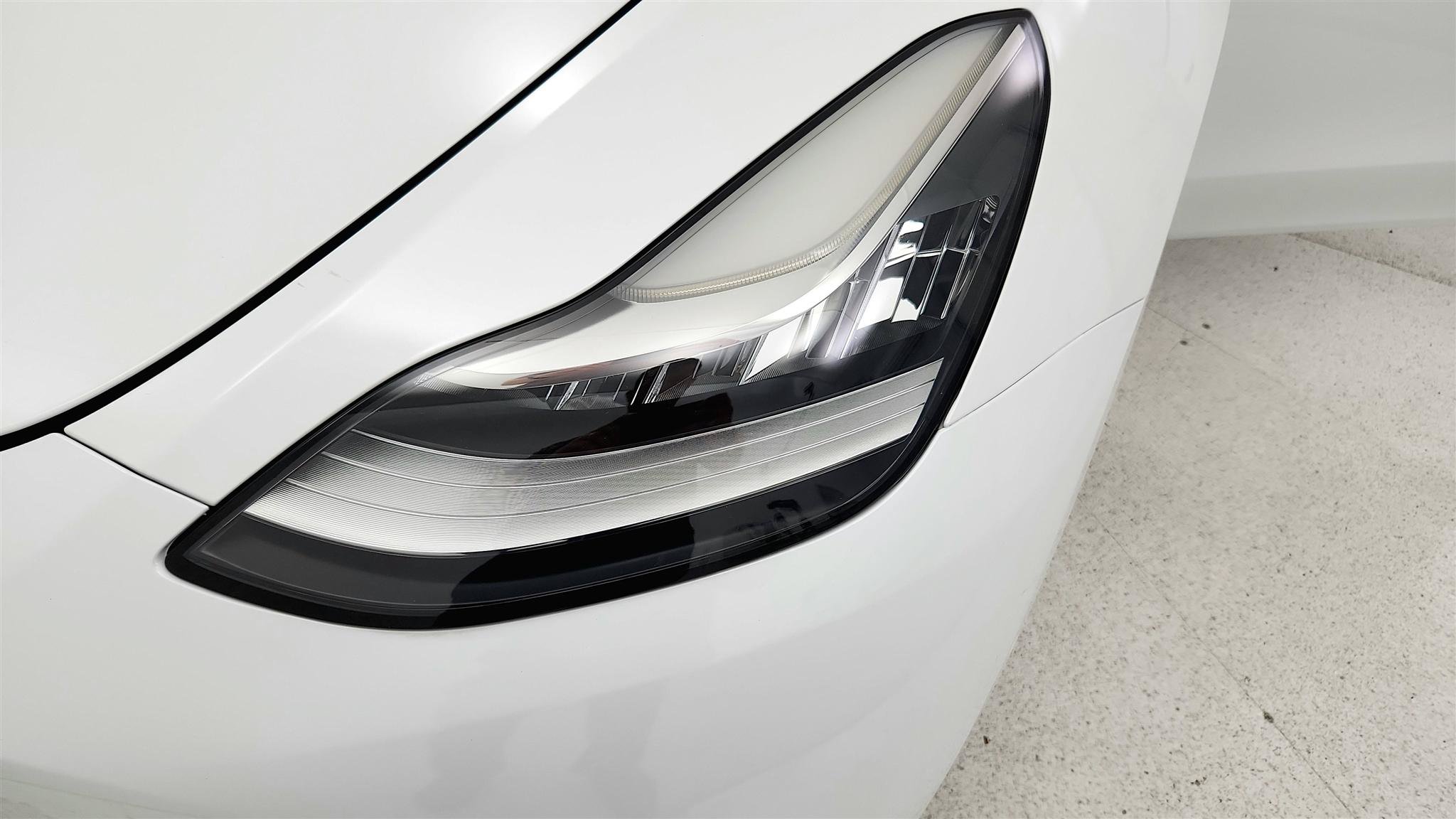 Used 2022 Tesla Model Y Long Range AWD/4WD image 39