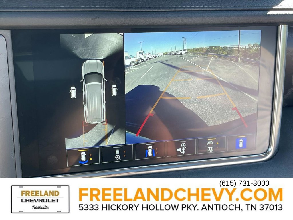 Used 2022 GMC Yukon XL Denali RWD image 36