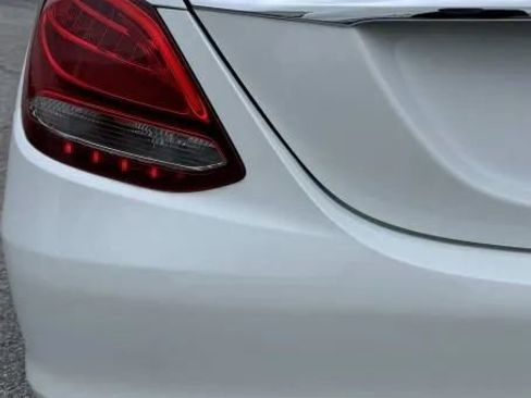 Used 2015 Mercedes-Benz C 300 4MATIC Sedan image 11