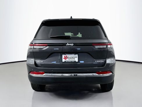 Used 2025 Jeep Grand Cherokee Laredo w/ Luxury Tech Group I AWD/4WD image 6