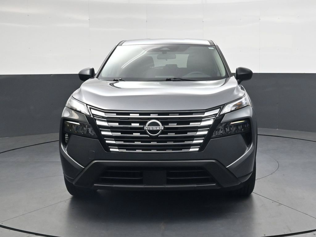 Used 2025 Nissan Rogue S FWD image 13