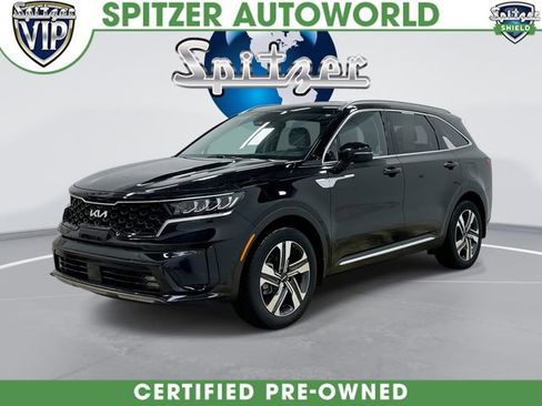 Certified 2023 Kia Sorento EX image 1