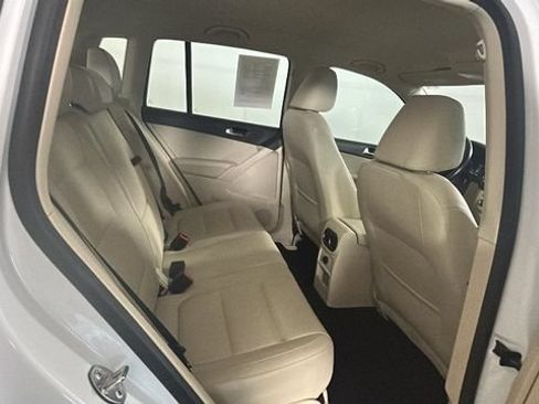 Used 2017 Volkswagen Tiguan S AWD/4WD image 26
