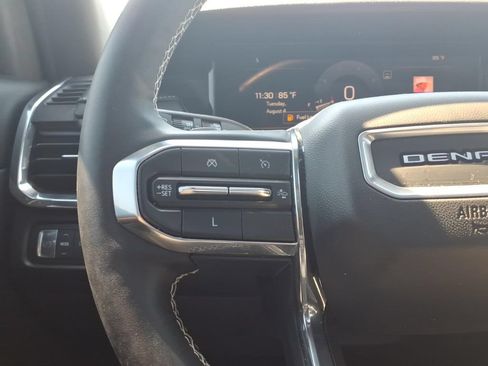 Used 2024 GMC Acadia Denali FWD image 17