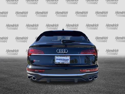 Used 2022 Audi SQ5 Premium Plus image 9