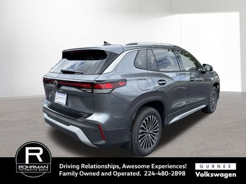New 2025 Volkswagen Tiguan S image 10