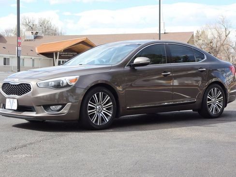 Used 2014 Kia Cadenza Premium w/ Luxury Package image 11