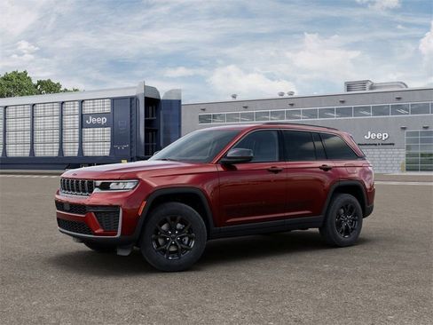 New 2026 Jeep Grand Cherokee Altitude image 2