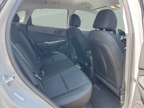 Certified 2023 Hyundai Kona SEL FWD image 18